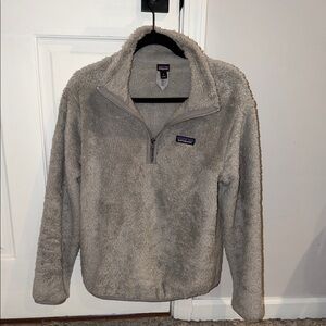 Patagonia Light Gray Fleece pullover